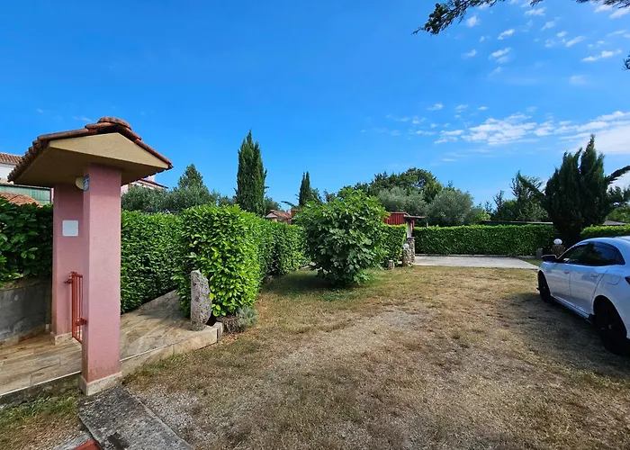 Family Friendly House With A Swimming Pool Ljutici, Krk - 23686
