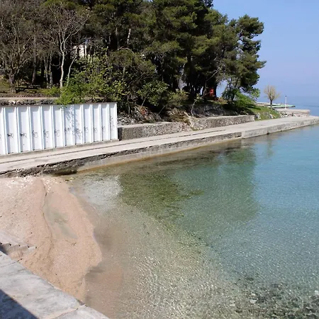 Family Friendly House With A Swimming Pool Ljutici, Krk - 23686 Malinska